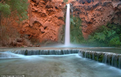 Thác nước đẹp như tranh vẽ ở hẻm núi Grand Canyon - 4