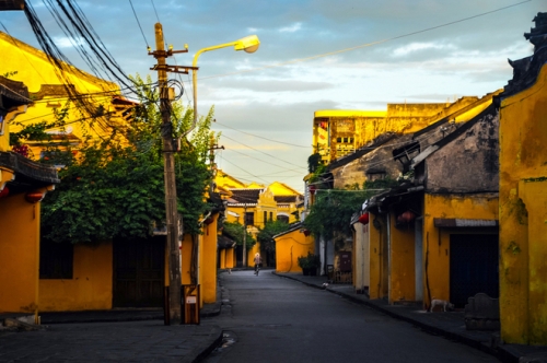 Hội An rực vàng trong ánh nắng - 2