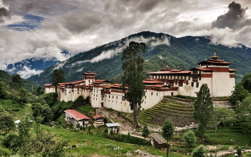 Bhutan - cõi hạnh phúc bên triền Himalaya - 2