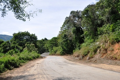 chinh phuc deo ngoan muc tren duong den da lat