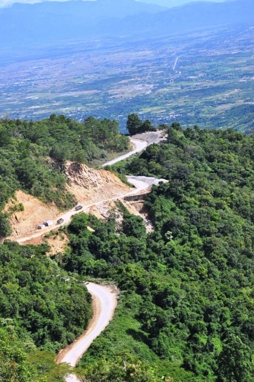 chinh phuc deo ngoan muc tren duong den da lat