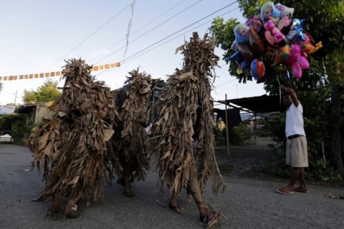 ​doc dao le hoi nguoi bun o philippines