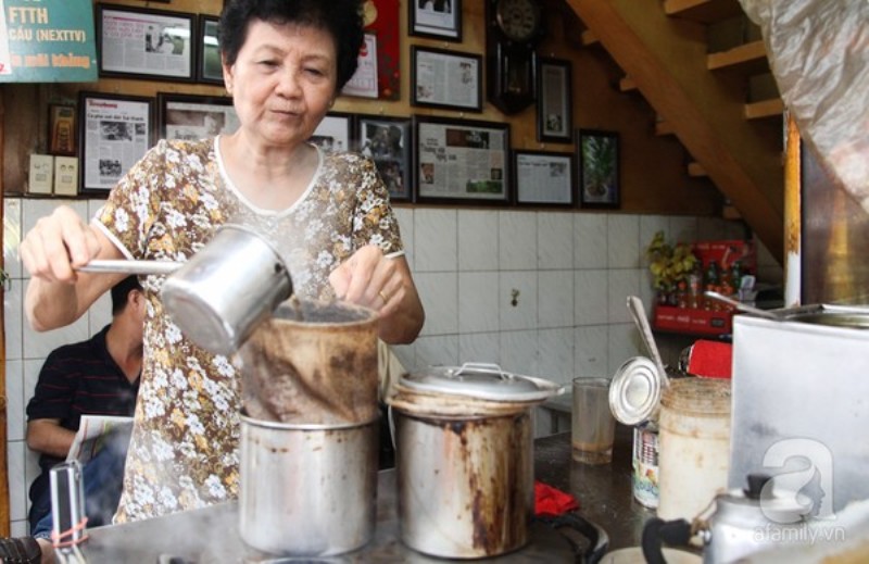 Café sữa đá – thức quà riêng của người Sài Gòn - 5