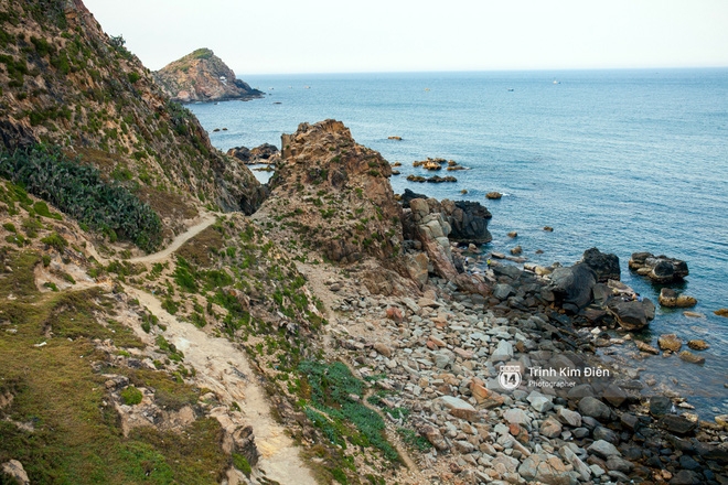 Hãy đến Eo Gió hè này để tận mắt nhìn tuyệt tác thiên nhiên ngay giữa Việt Nam mình - Ảnh 3.