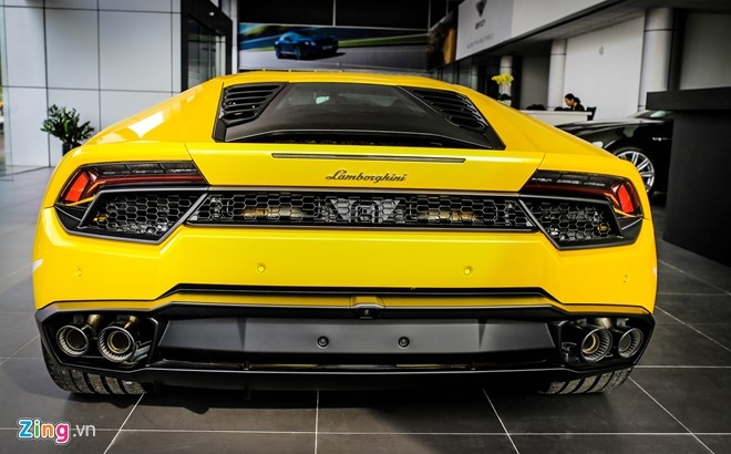 Anh Lamborghini Huracan cau sau thu 2 vua ve Viet Nam hinh anh 3