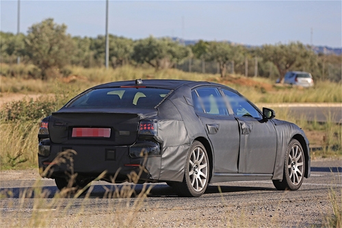 lexus-ls-the-he-moi-tang-tien-nghi-de-canh-tranh-serie-7-1