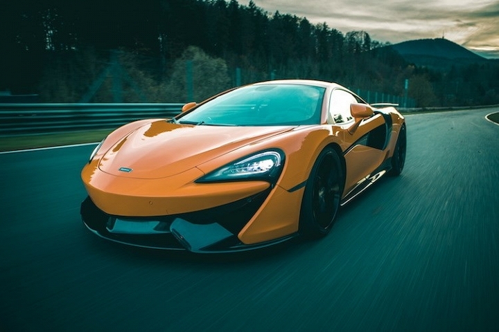 sieu-xe-gia-re-mclaren-570s-sieu-manh-voi-ban-do-novitec-hinh-6