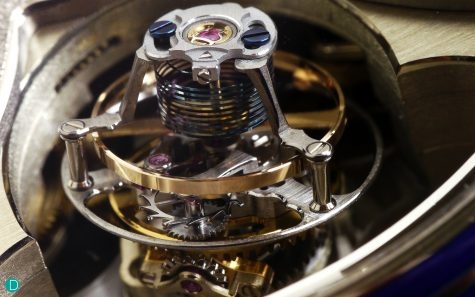 Chi tiết Tourbillon