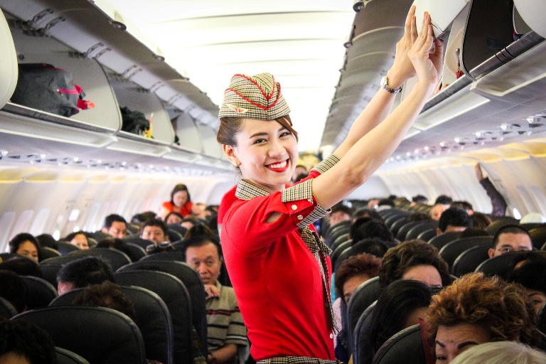 Vietjet giảm giá tới 40% cho các chuyến bay đêm - 1