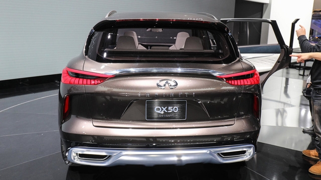 Infiniti QX50 Concept - SUV hạng sang cạnh tranh với Porsche Macan - Ảnh 6. Infiniti QX50 Concept - SUV hạng sang cạnh tranh với Porsche Macan - Ảnh 6.