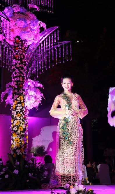 Mãn nhãn với bữa tiệc hoa 'Đêm của thiên đường'  - 2