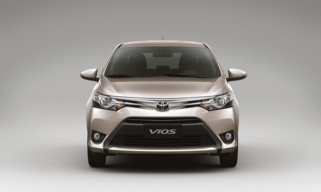 Ưu đãi khủng khi mua xe Toyota trong tháng 9 và 10 - 2