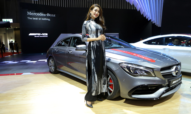 Mercedes-Benz giới thiệu 2 mẫu xe mới tại VIMS 2017 - 6