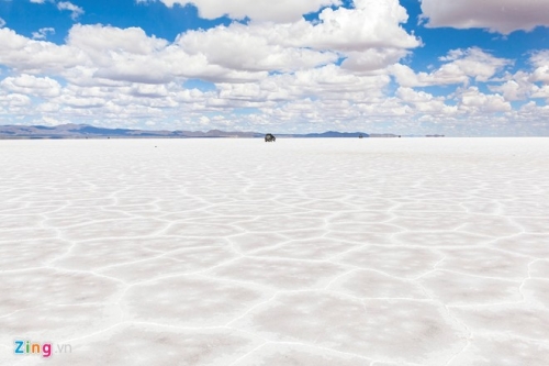 canh dong muoi uyuni qua ong kinh nguoi viet