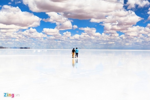 canh dong muoi uyuni qua ong kinh nguoi viet