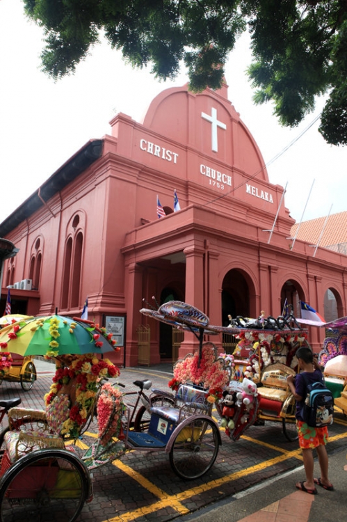 nhung cau chuyen ke ben bo dong melaka-3