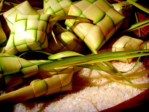 No bụng với bánh gạo Ketupat - 1