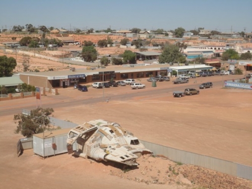 the gioi ngam la lam coober pedy-2