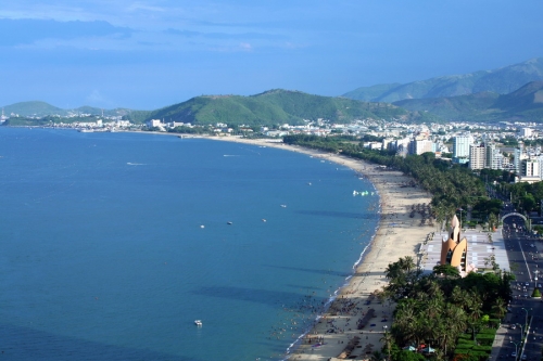 Tổng hợp các bãi biển đẹp ở Nha Trang - 1