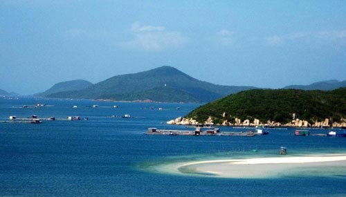 Tổng hợp các bãi biển đẹp ở Nha Trang - 5