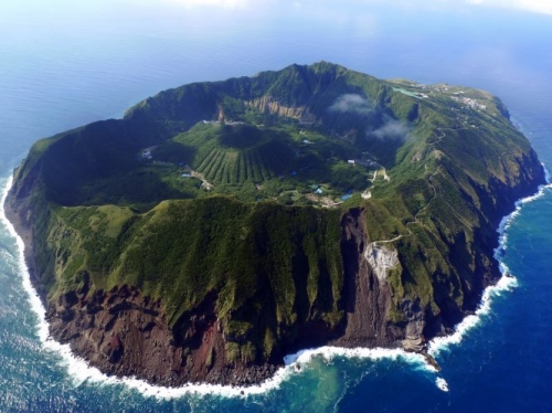 trai nghiem dao nui lua o aogashima-1