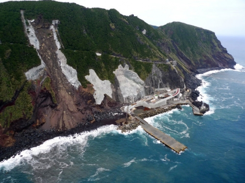 trai nghiem dao nui lua o aogashima-2