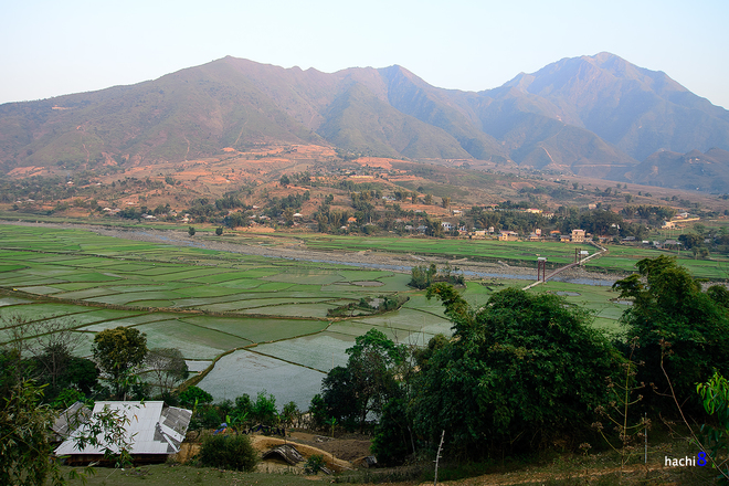 ve thanh binh va hung vi ben dong song nam mu - 10