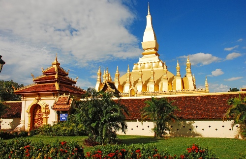 Pha-That-Luang-Vientiane-Laos-2759-14123