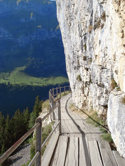 Ebenalp-Path-Switzerland-3975-1410193027