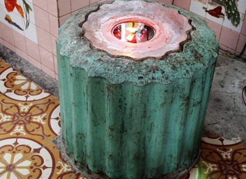 8 cây nến khổng lồ trong chùa Đất Sét ở miền Tây - 3