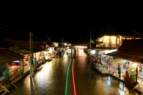 an dem tai cho noi lon thu haibangkok