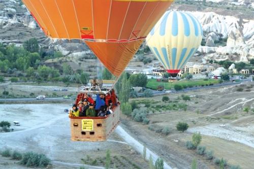 Bay khinh khí cầu trên 'Hạ Long' Thổ Nhĩ Kỳ - 5