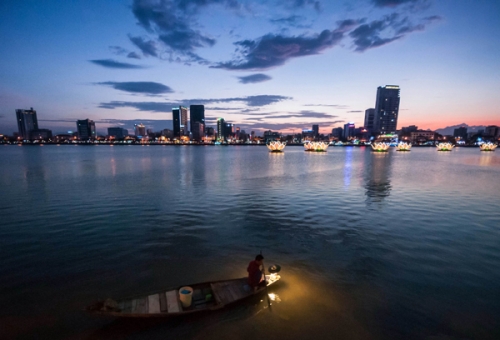 Đà Nẵng đẹp lung linh trong đêm - 4