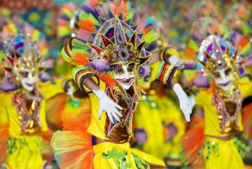 Độc đáo lễ hội 'nụ cười màu mè' MassKara ở Philippines - 4