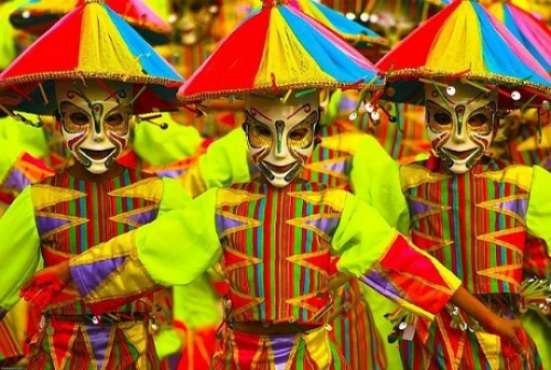 Độc đáo lễ hội 'nụ cười màu mè' MassKara ở Philippines - 6