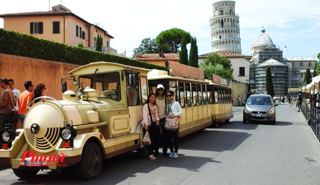 du lich bui y den pisa ngam thap nghieng-1