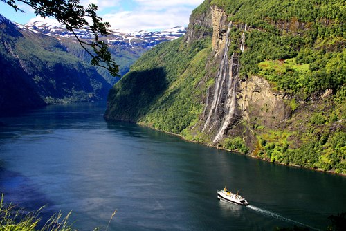 Đường tới vịnh biển đẹp nhất thế giới Geirangerfjord - 1