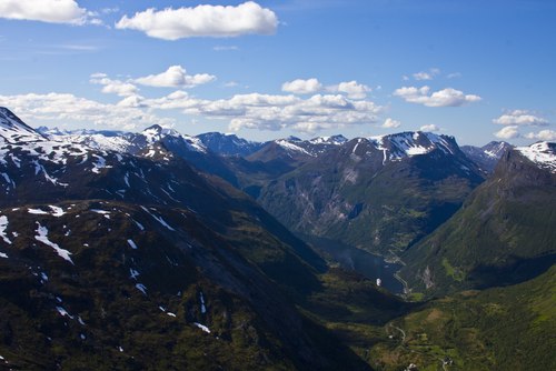 Đường tới vịnh biển đẹp nhất thế giới Geirangerfjord - 6