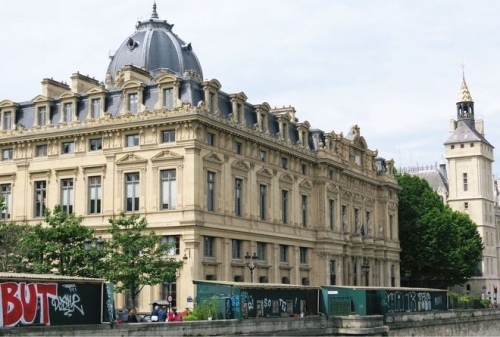 Ghé thăm dòng sông Seine thơ mộng của Paris - 6