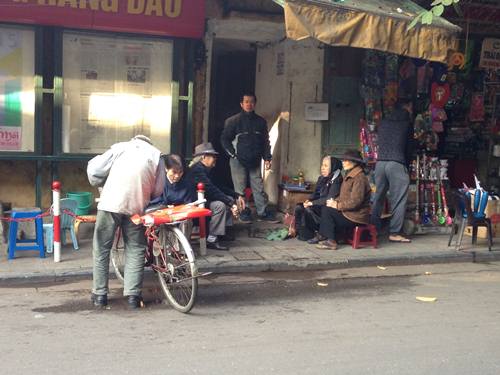 hinh anh ha noi binh yen sang mung 1 tet 2015 - 16