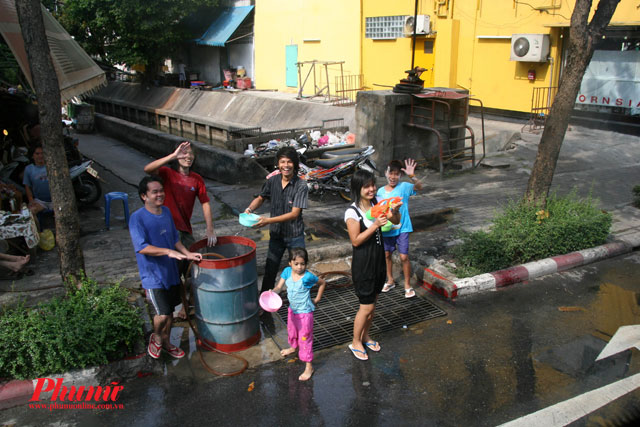 kinh nghiem du lich thai lan mua le hoi te nuoc-1