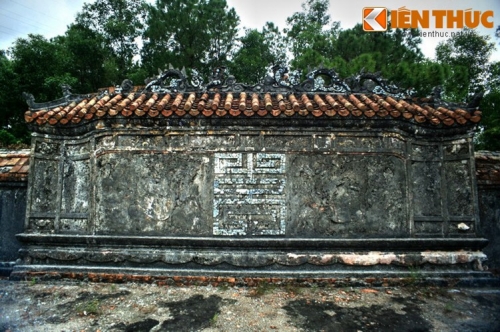 Lăng mộ bề thế đầy vàng ngọc của bà hoàng Từ Dụ - 9