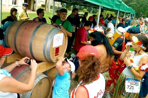 Marathon du Medoc - cuộc đua kỳ thú của người Pháp - 1