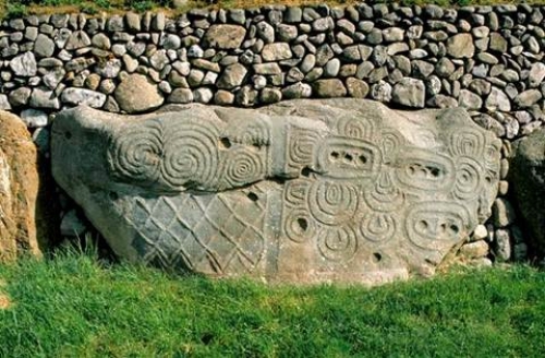 Newgrange tươi đẹp - 4