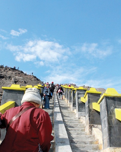 Ngắm bình minh trên núi lửa Bromo - 2