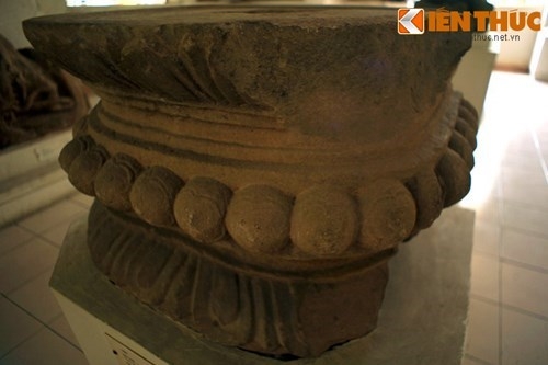 Ngắm vẻ đẹp hàng trăm bầu ngực cổ xưa ở Đà Nẵng - 3