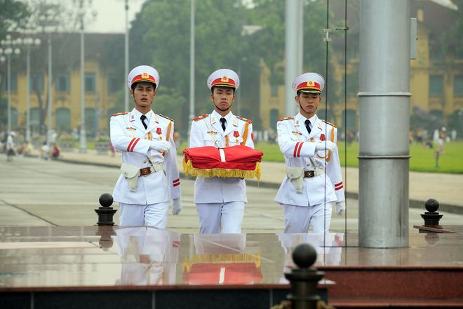 nghi le thuong va ha co tren quang truong ba dinh-3