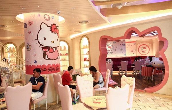 phat cuong voi ngoi nha hello kitty dau tien o dong nam a - 8