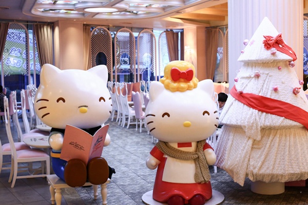 phat cuong voi ngoi nha hello kitty dau tien o dong nam a - 9