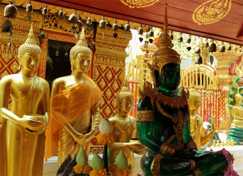 Phrathat Doi Suthep - ngôi chùa vàng nổi tiếng Thái Lan - 4